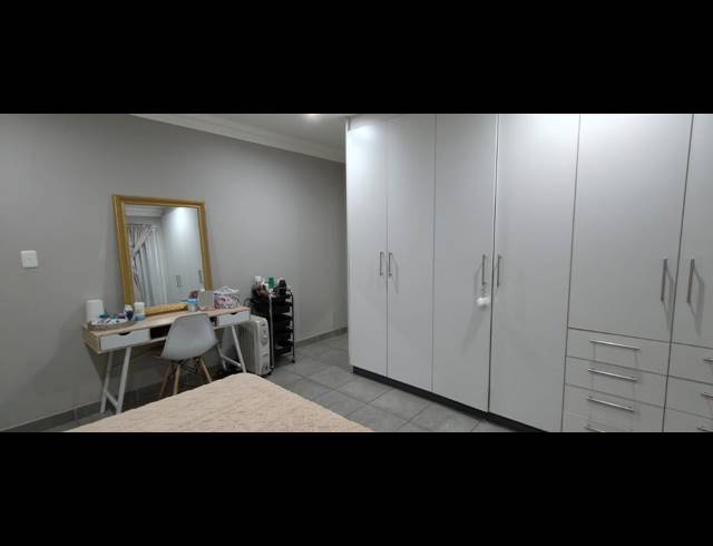 3 BEDROOM TOWNHOUSE FOR SALE IN ARCON PARK
